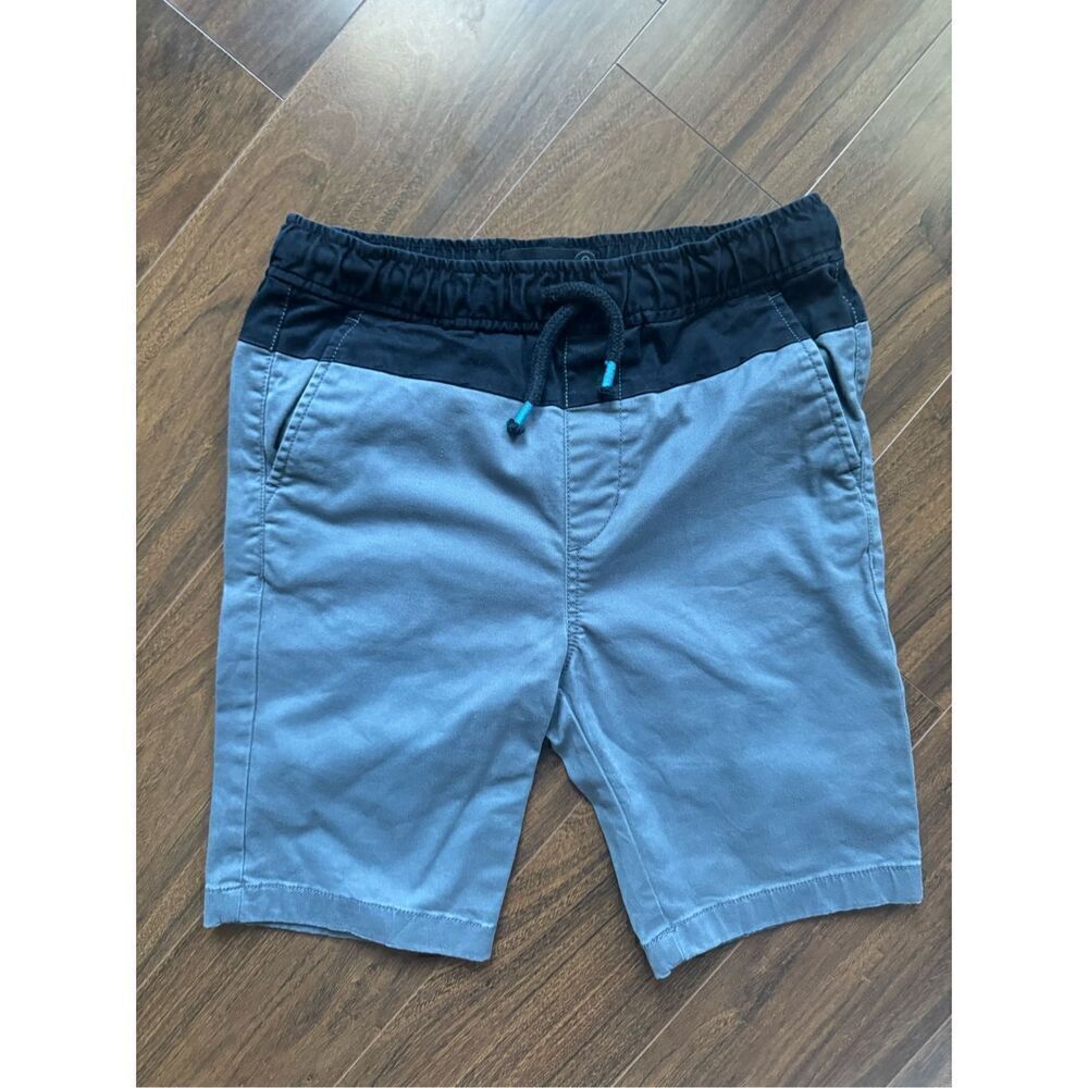 Treasure & Bond L black and grey drawstring shorts